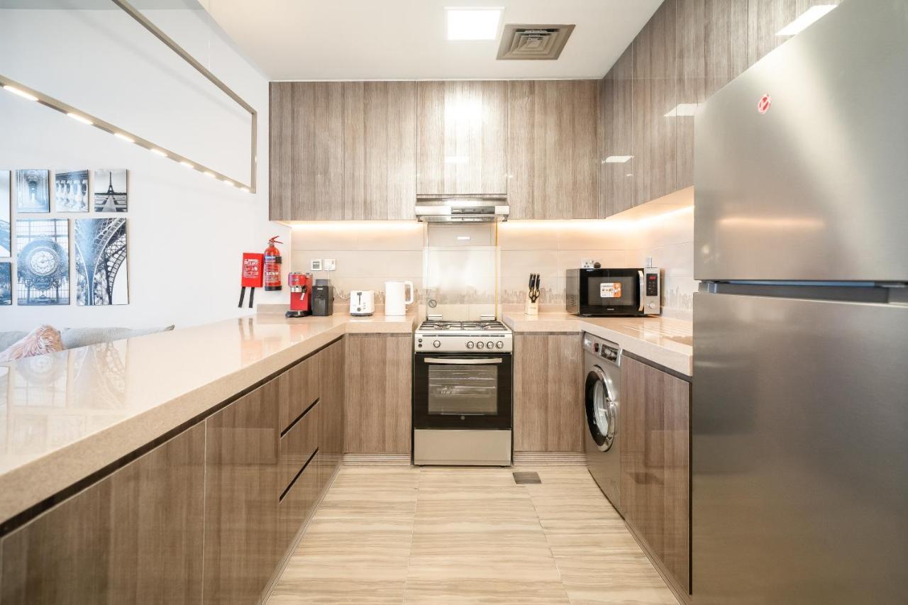 Luton - Modern & View 1br , Mbl Residence, Jumeirah Towers Apartment